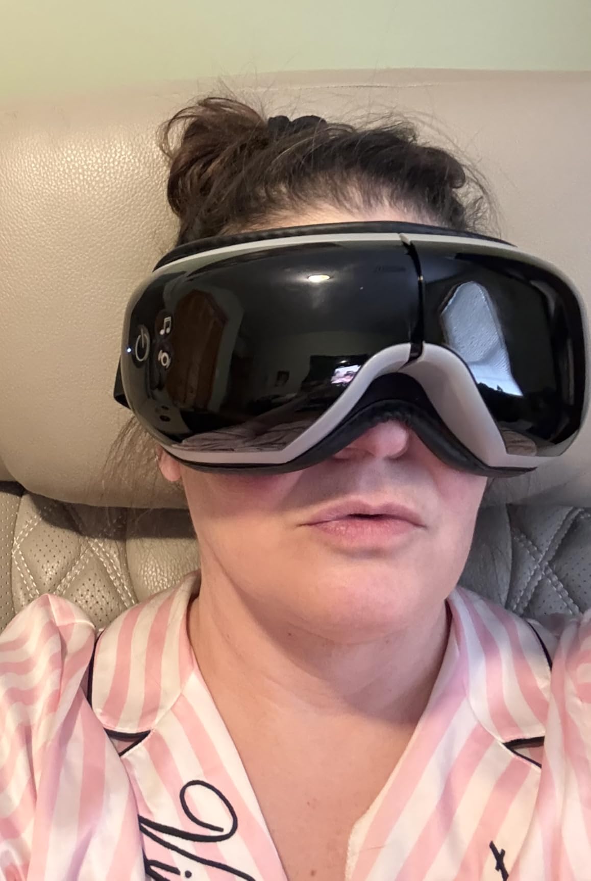 RENPHO Eye Massager with Heat and Cooling Voice Control, FSA Eligible HSA, Massaging Eye Mask for Dry Eyes Head Tension and Stress Relief - Eyeris 3 customer photo 2