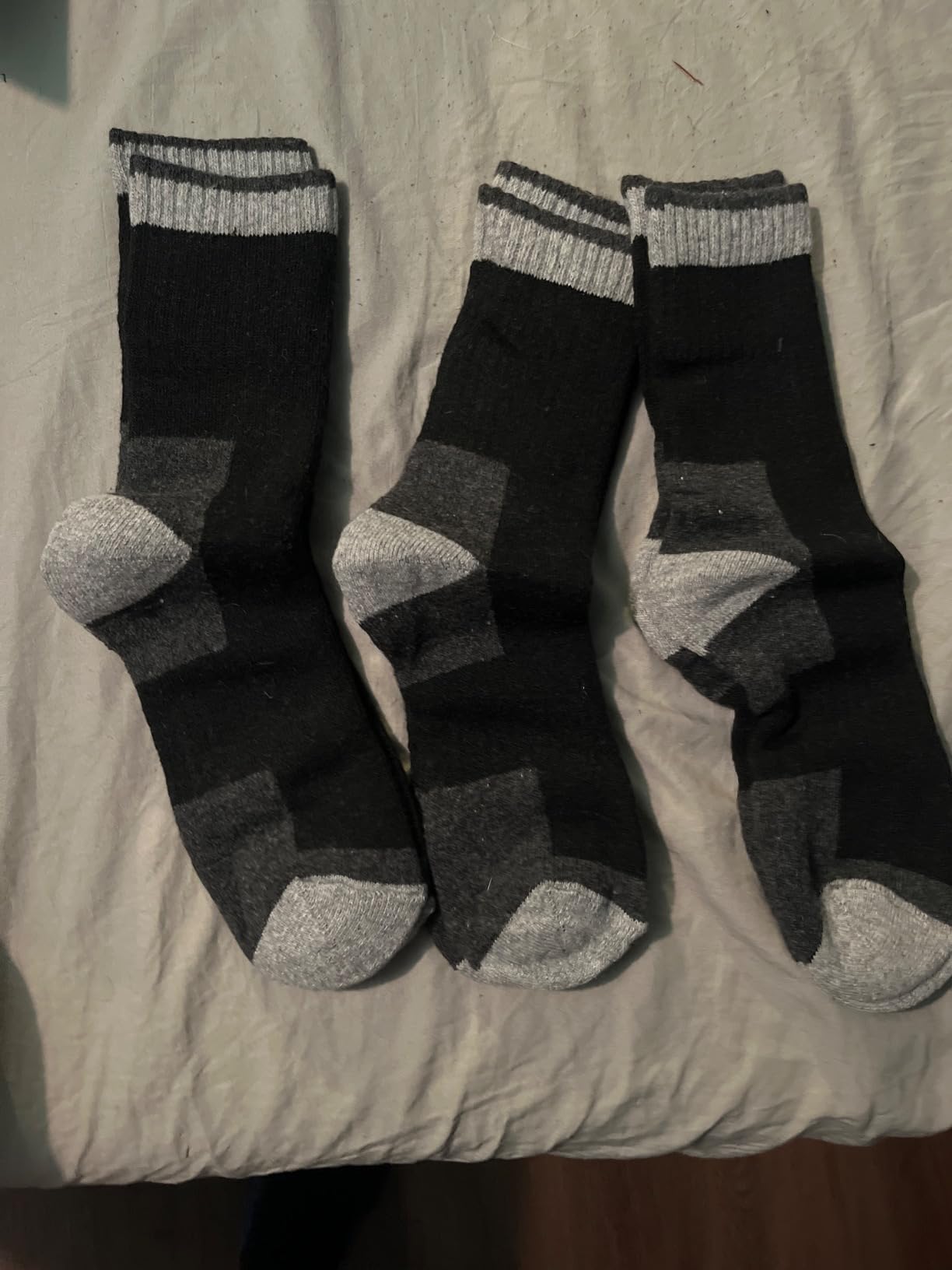 SIMIYA Merino Wool Hiking Socks for Men - 5 Pairs Thick, Warm, Thermal Winter Crew Socks for Cold Weather customer photo 1