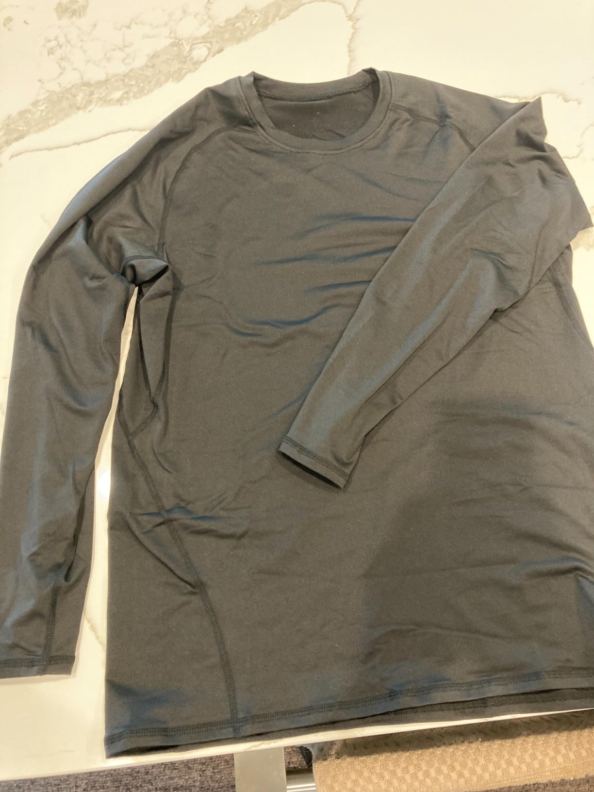 Dalavch 5 Pack Thermal Compression Shirts for Men Long Sleeve Running Gear Undershirt Base Layer for Winter Cold Weather customer photo 2