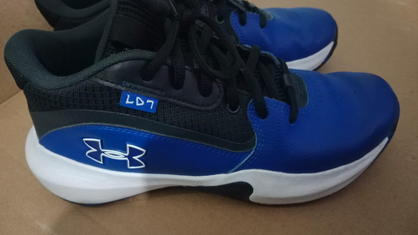 Under Armour Kids' Grade School Lockdown 7 Basketball Shoes customer photo 1