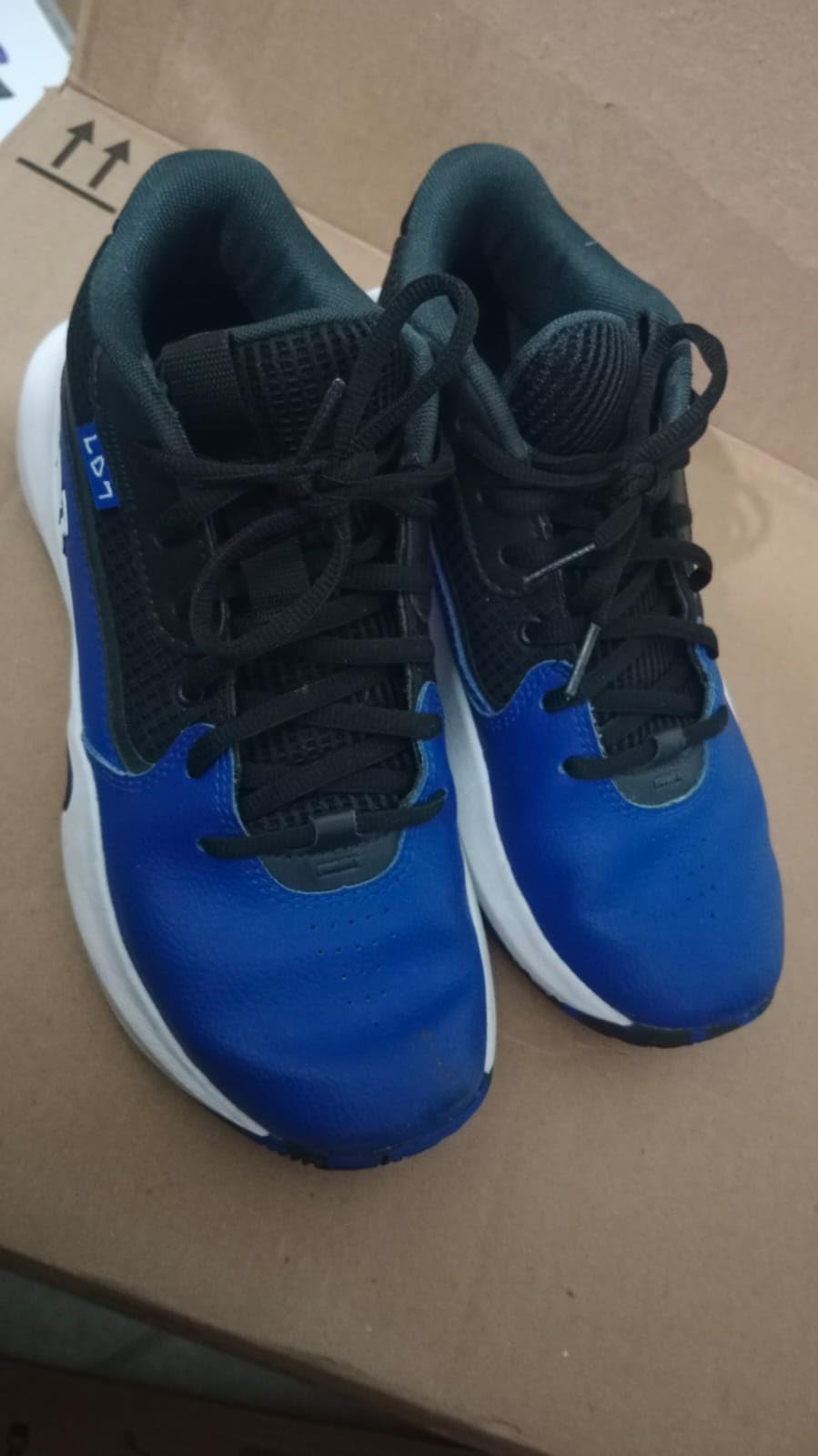 Under Armour Kids' Grade School Lockdown 7 Basketball Shoes customer photo 2