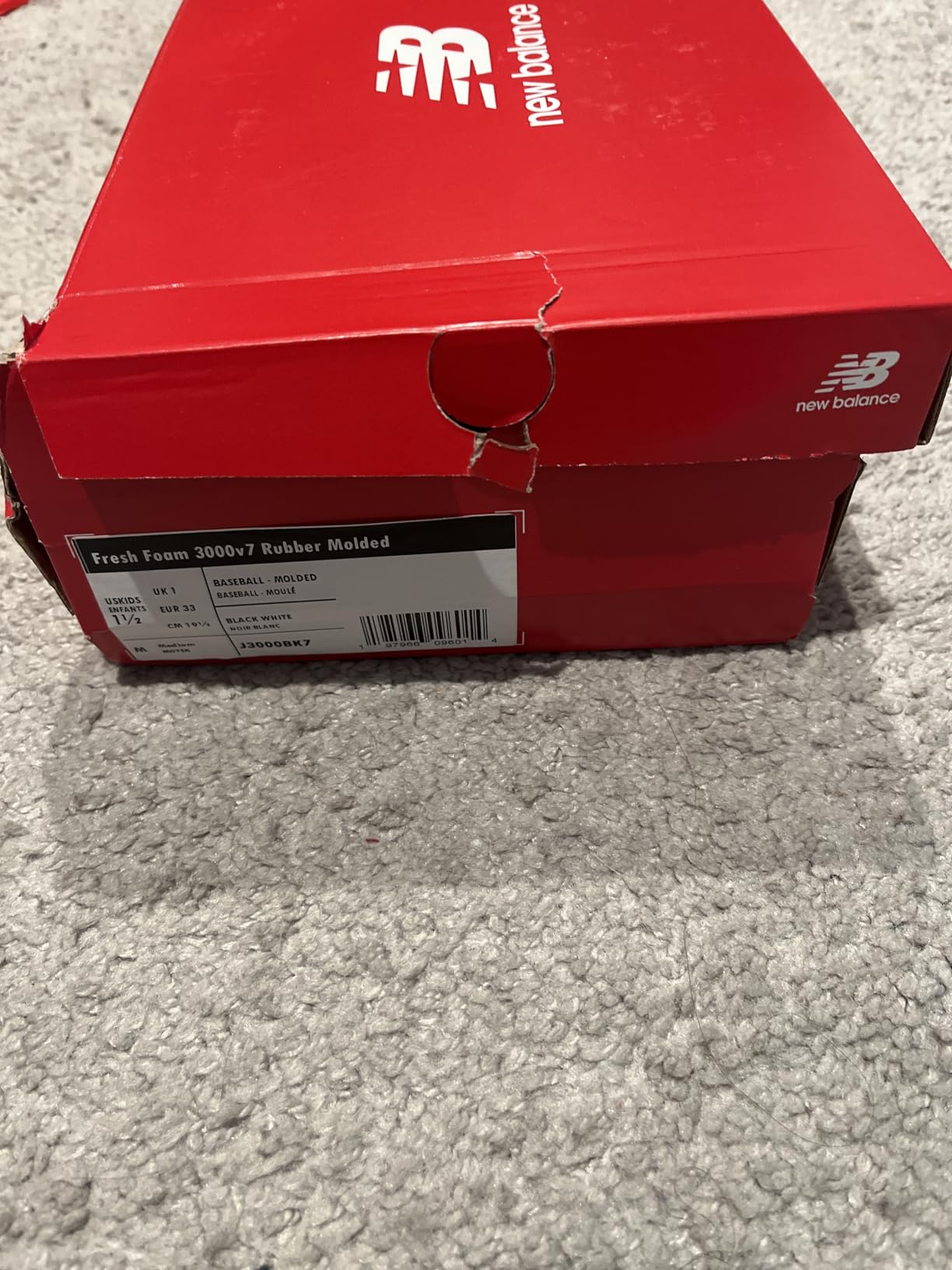 New Balance Kids' Fresh Foam 3000 V7 Rubber Molded Baseball Cleats customer photo 1