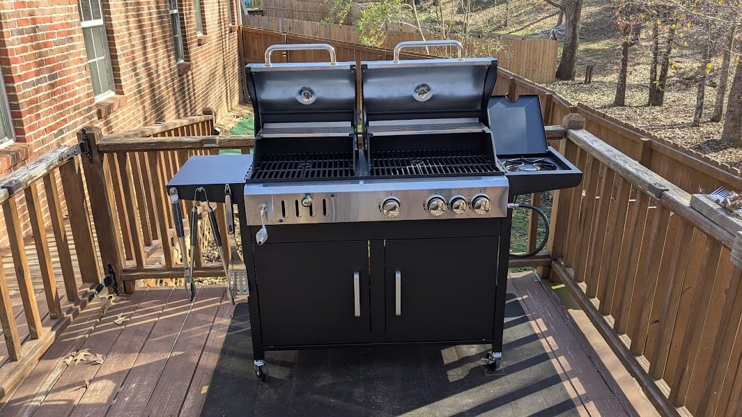 Captiva Designs Propane Gas Grill and Charcoal Grill Combo with Side Burner & Porcelain-Enameled Cast Iron Grate, Dual Fuel BBQ Grill, 690 SQIN Cooking Area customer photo 1