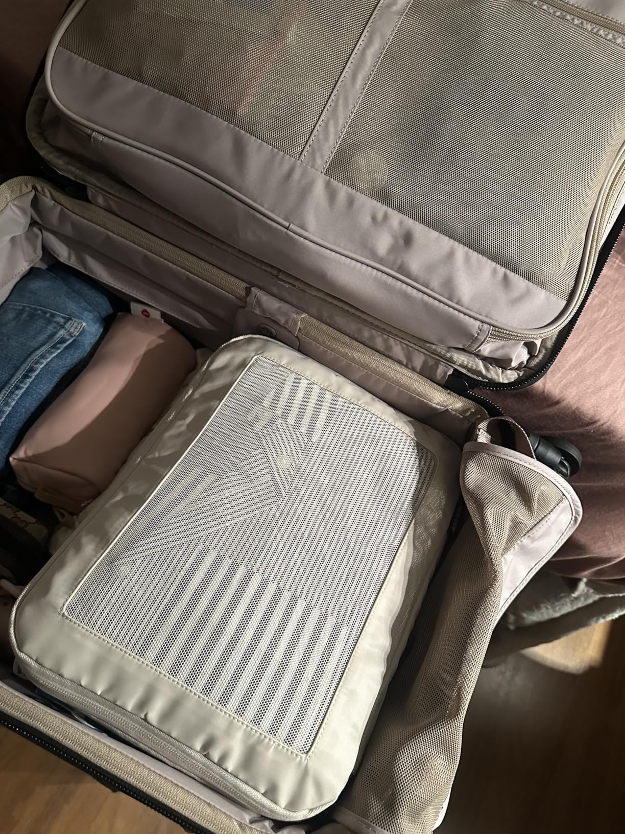 Aerotrunk Compression Packing Cubes for Travel - Luggage Organizer Bags - Double Zipper Packing Cubes for Suitcases (6-Pack, Beige) customer photo 2