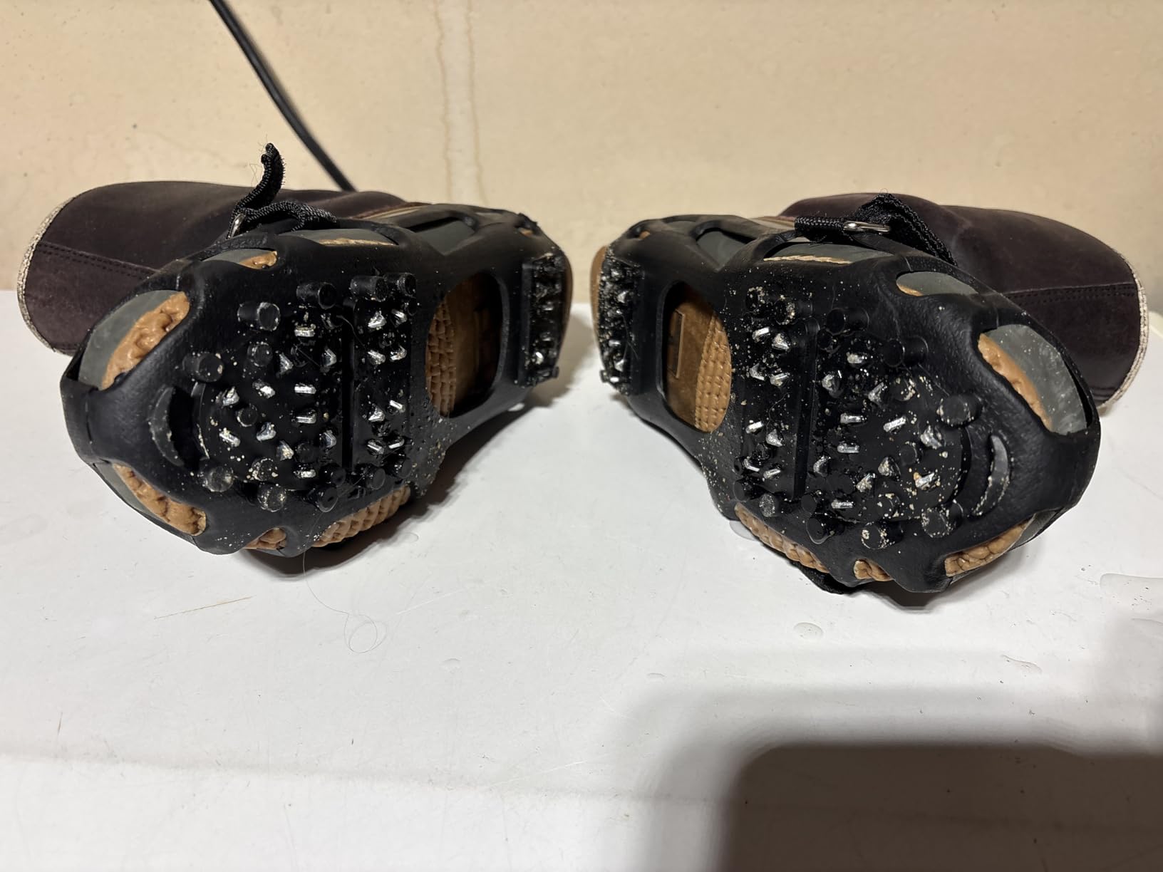 SYOURSELF Crampons Ice Cleats for Shoes and Boots Women Men Kids, 28 Shoe Spikes Non Slip Snow Traction Cleats for Snow and Ice Grippers for Shoes and Boots Hiking Walking Fishing Climbing customer photo 1