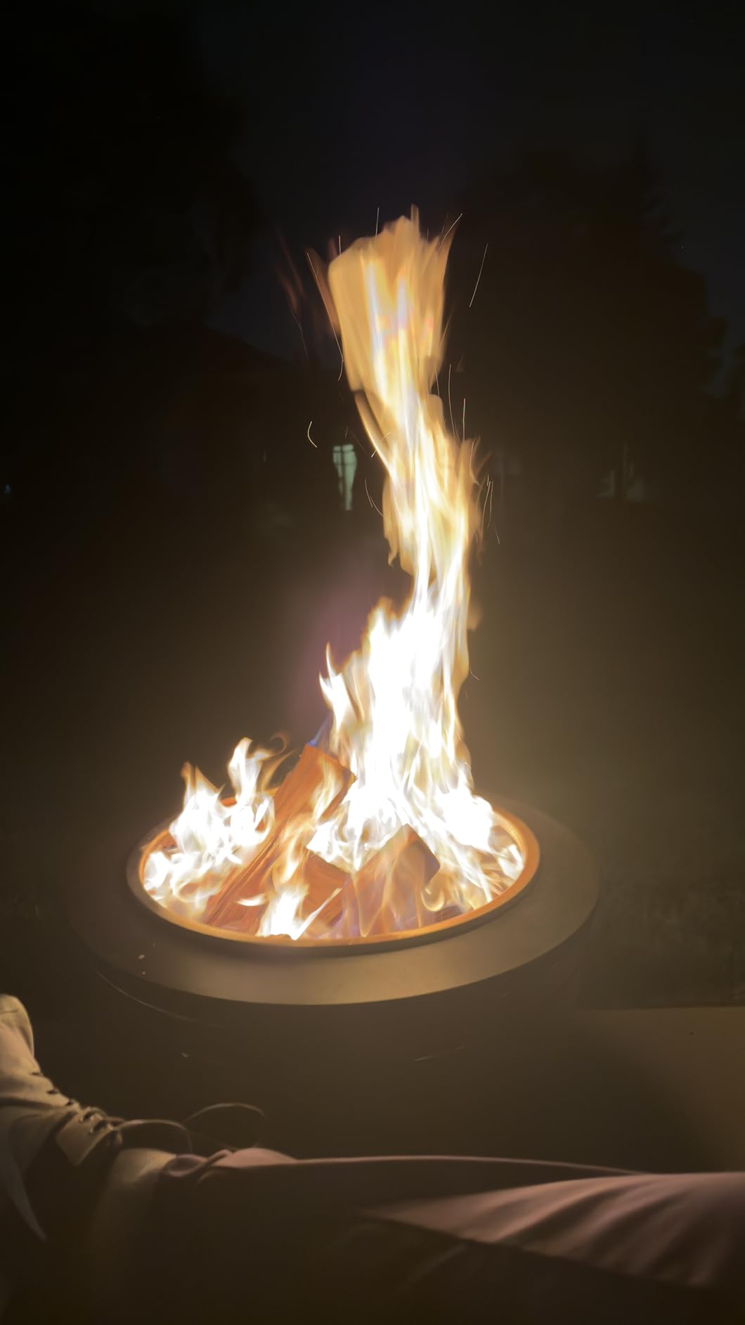 Smokeless Fire Pit 20-Inch - Portable Outdoor Wood Burning Fire Pit for Patio, Backyard & Camping, Stainless Steel, Removable Ash Pan, Stand & Cover - TIKI Social Fire Pit customer photo 1