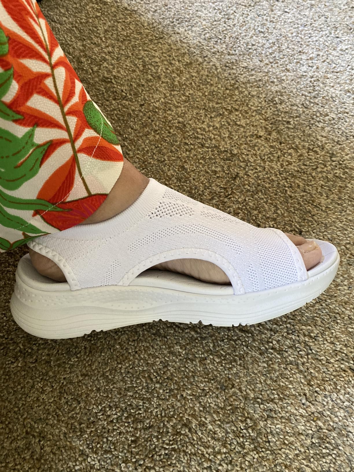 Women Walking Sandals Arch Support Orthotic Comfortable Plantar Fasciitis Non-slip Casual Open Toe Sport Sandals for Athletic Summer Beach customer photo 1