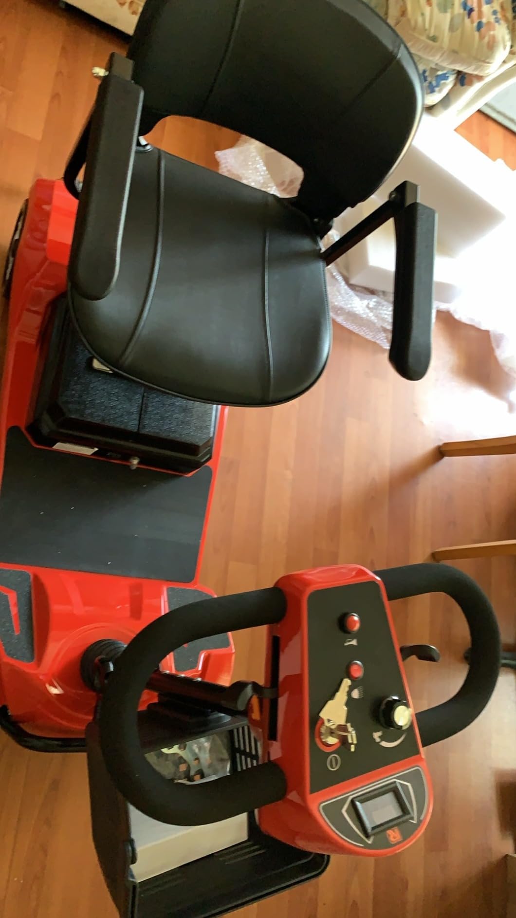 Hoverfly T4 4-Wheel Mobility Scooter for Seniors/Adults, Max 12.4 Miles customer photo 2