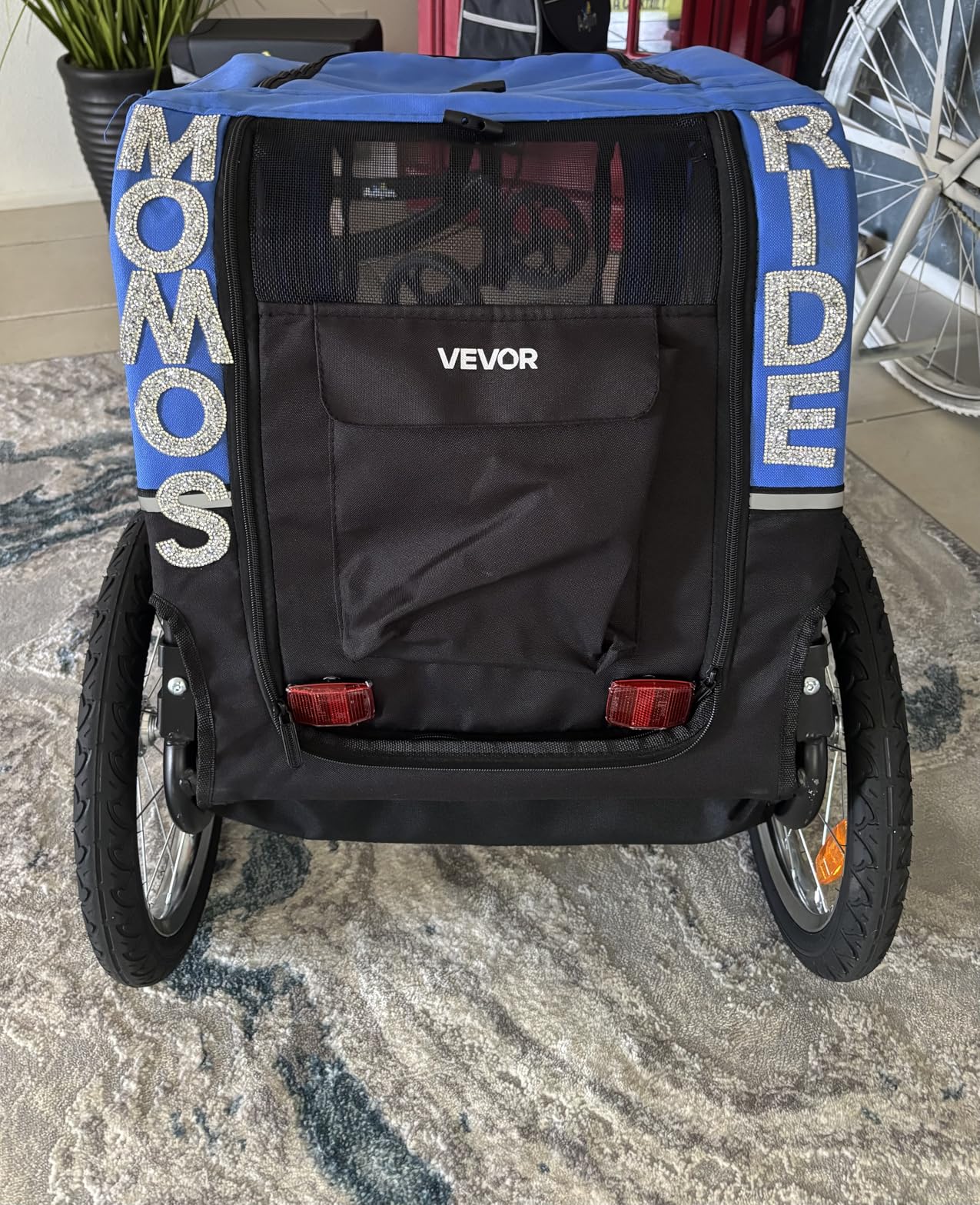VEVOR Dog Bike Trailer, Supports up to 66 lbs, Pet Cart Bicycle Carrier for Small & Medium Dogs, Easy Folding Frame with Quick Release Wheel customer photo 1