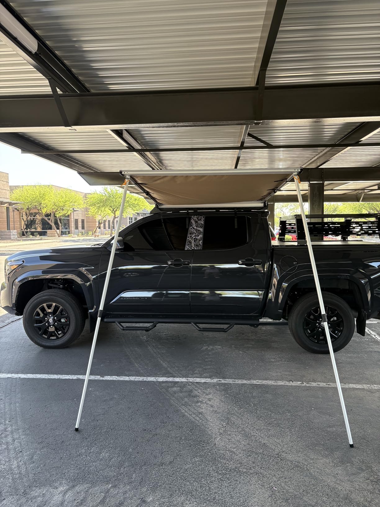 JOYTUTUS Vehicle Awning 6.6'x8.2' Roof Rack Pull-Out Sun Shade UV50+, Weatherproof 4x4 Side Sunshade for Camping, Car Awning with Adjustable Hardware, Quick Set-up, SUV/Truck/Van/Jeep customer photo 1