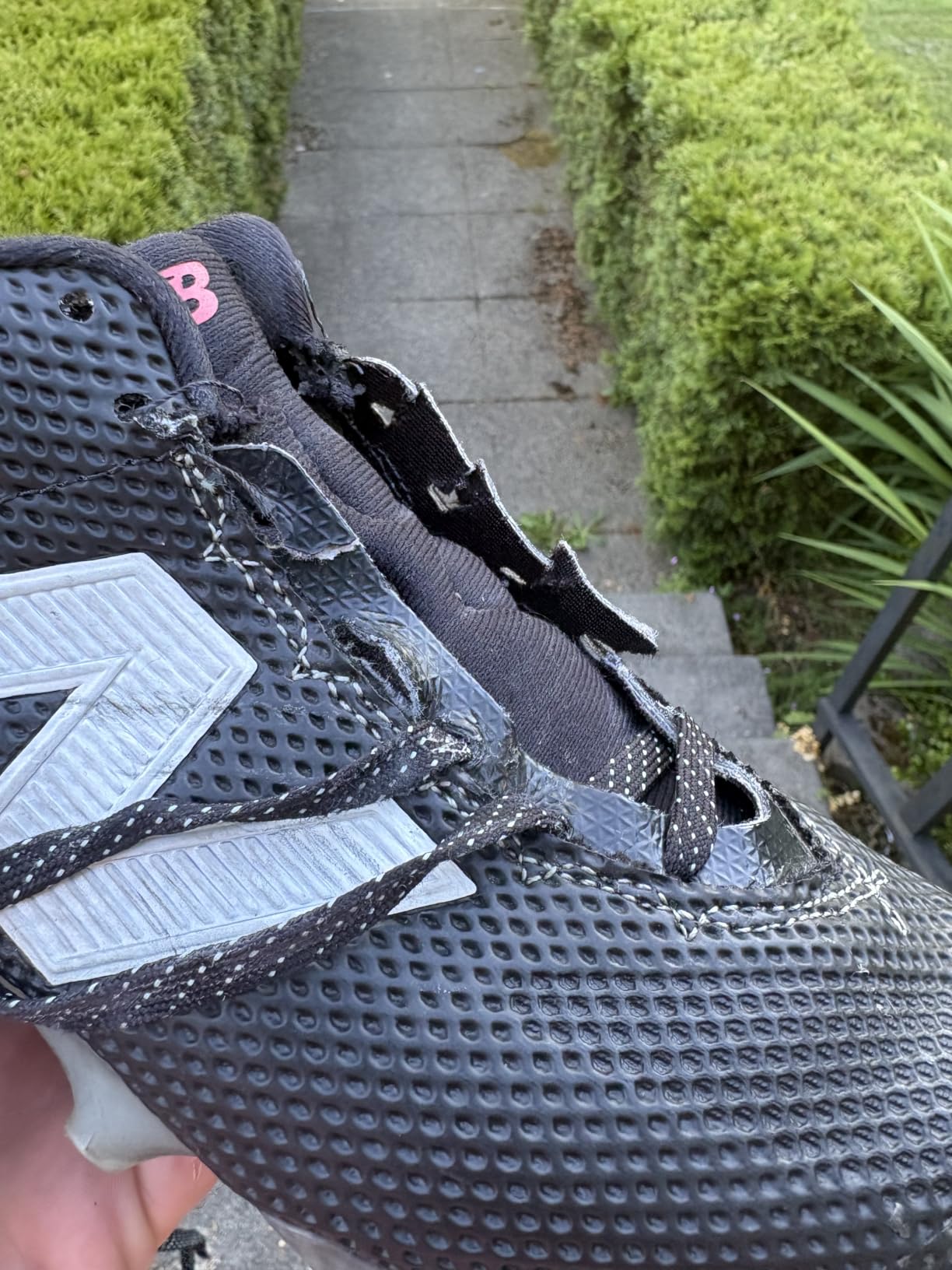 New Balance Men's Freezelx V5 Low Football Cleats customer photo 1