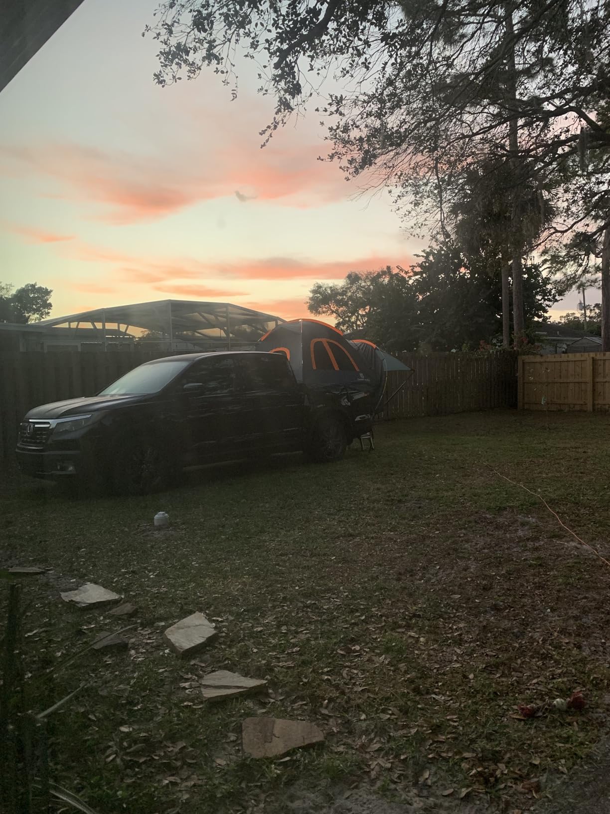 Umbrauto Truck Bed Tent with Awning: 6.4-6.7FT PU3000mm Waterproof Tailgate Pickup Truck Tents, Easy Set-up for 2 Person, Fits Full Size Short Bed, Chevy, Dodge, Ford, GMC, Green customer photo 2