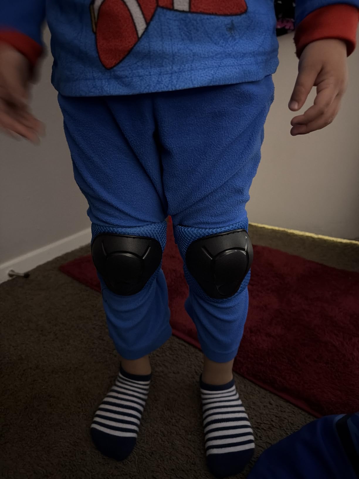 Kids Protective Gear Set - Knee Pads Elbow Pads with Wrist Guards for Ages 3-12 | 3-in-1 Safety Protective Gear for Skating, Cycling, Biking, Roller Skates, Scooters customer photo 1