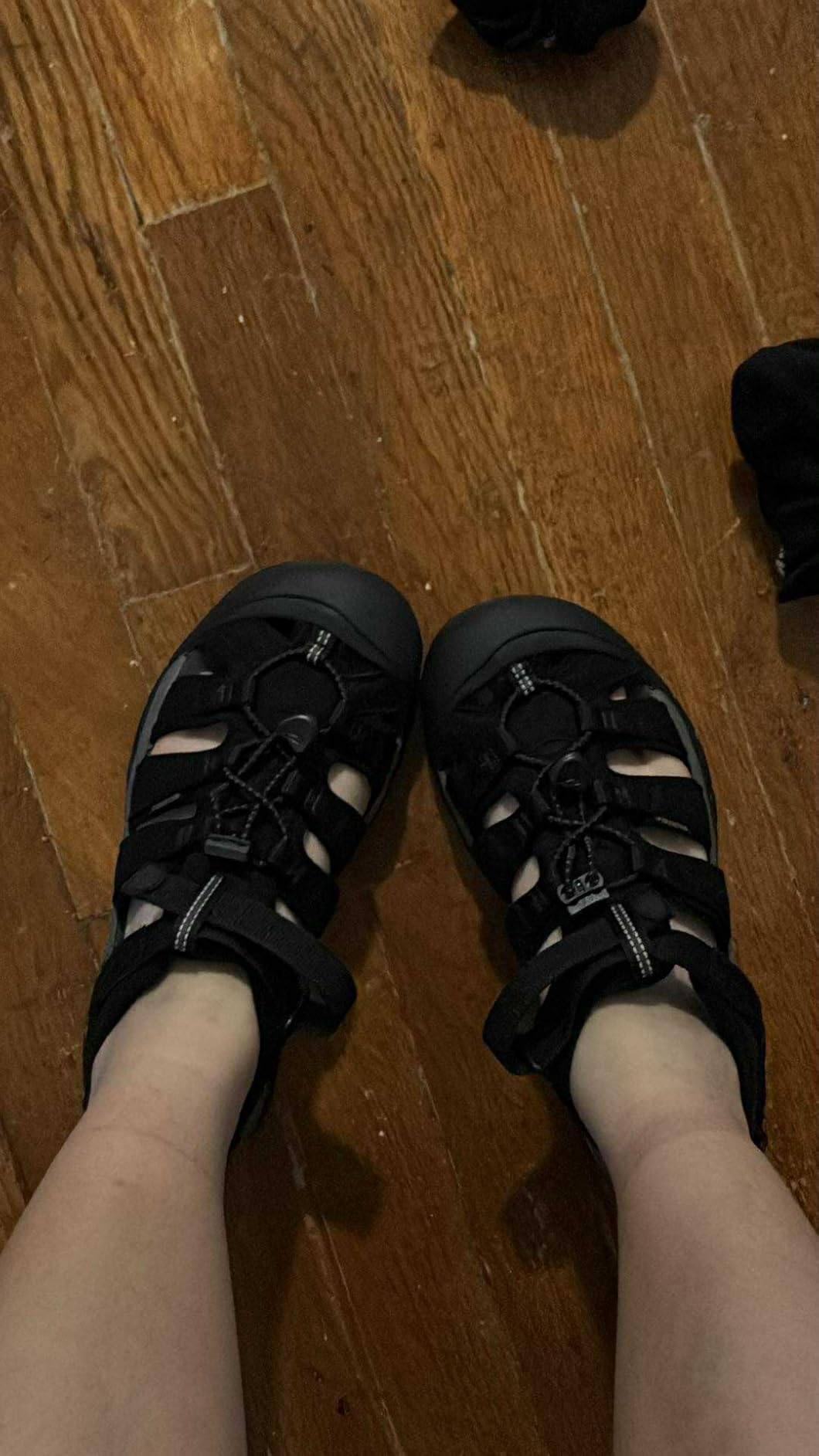 KEEN Unisex-Child Newport H2 Closed Toe Water Sandals customer photo 2