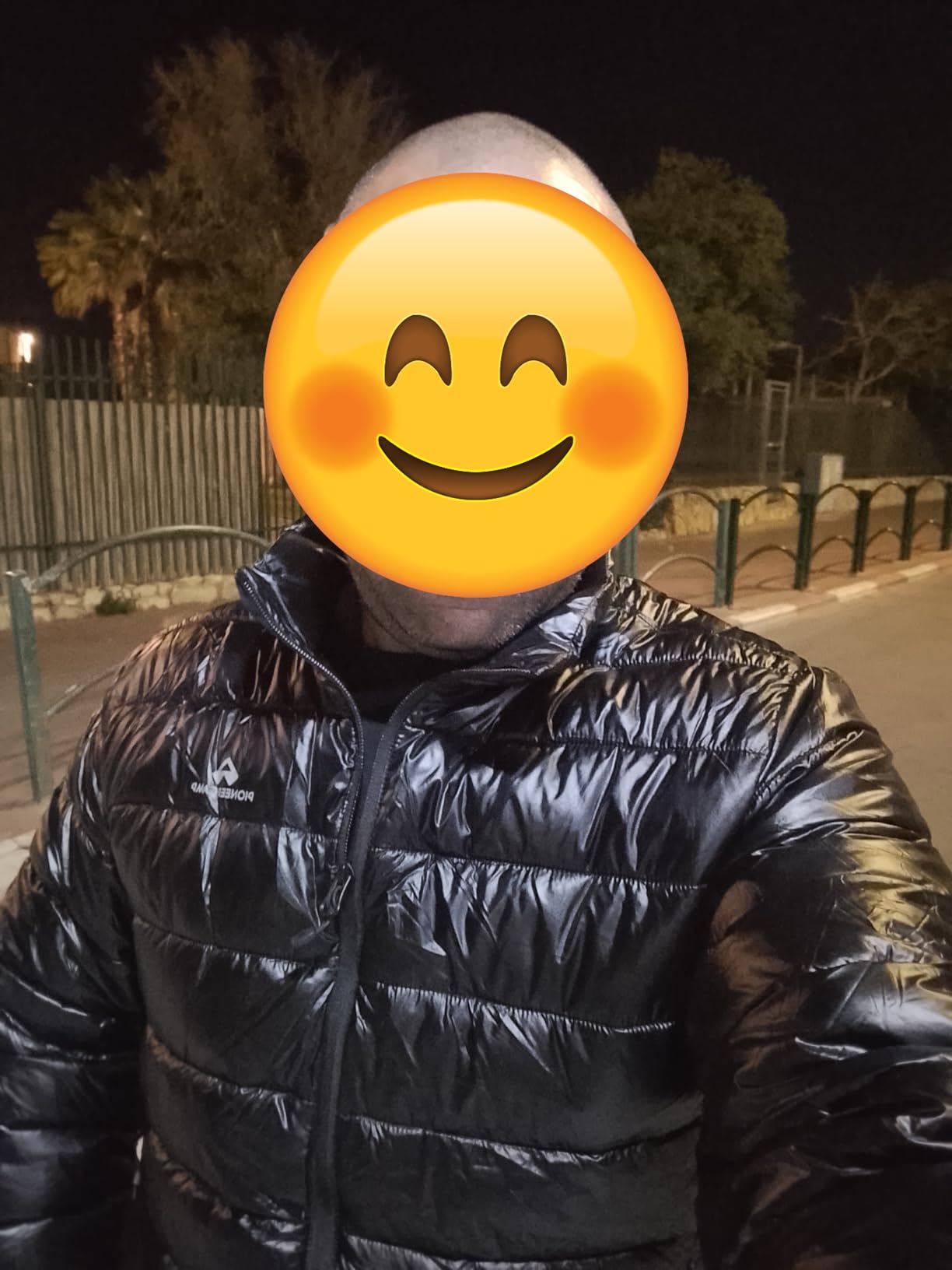 Pioneer Camp Men's Lightweight Packable Puffer Jacket Winter Insulated Puffy Coat Water Repellent Quilted Travel customer photo 1