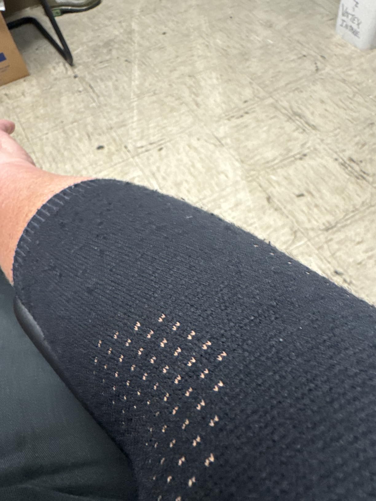 Copper Elbow Sleeve, Elbow Compression Sleeve, Elbow Brace For Tendonitis and Tennis Elbow, Golfers, Arthritis, Bursitis. Elbow Pain Relief, Weightlifting, Fit for Men & Women customer photo 2
