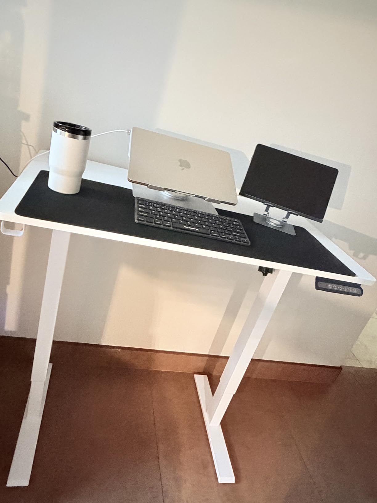 Kingant Standing Desk Height Adjustable Small Electric Stand Up Desks [35 x 20 Inch] - Ergonomic Sit Stand Desk Rising Desks for Home Office Computer Desk Stand Desk Workstation with Cable Management customer photo 2