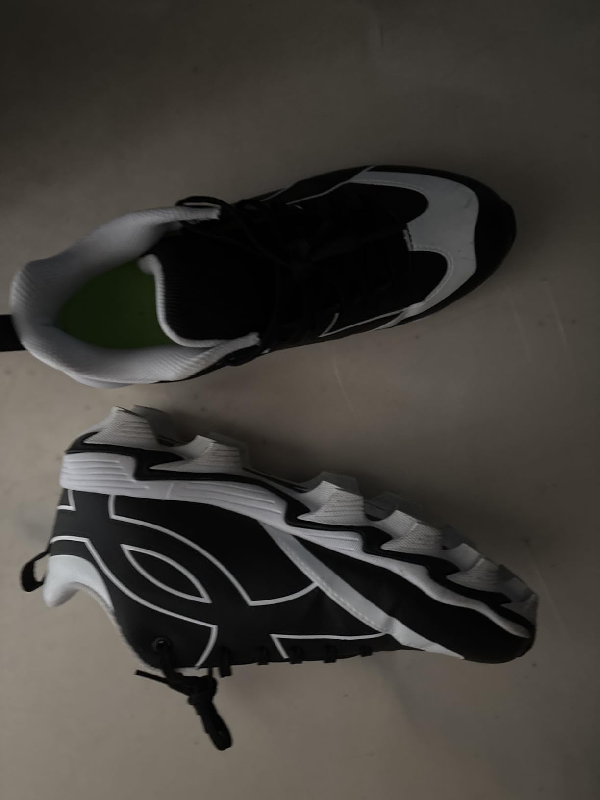 Under Armour Men's Leadoff Icon Low RM Football Cleats customer photo 1