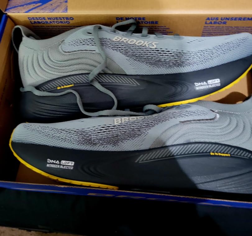 Brooks Men's Adrenaline GTS 25 Running Shoe customer photo 2