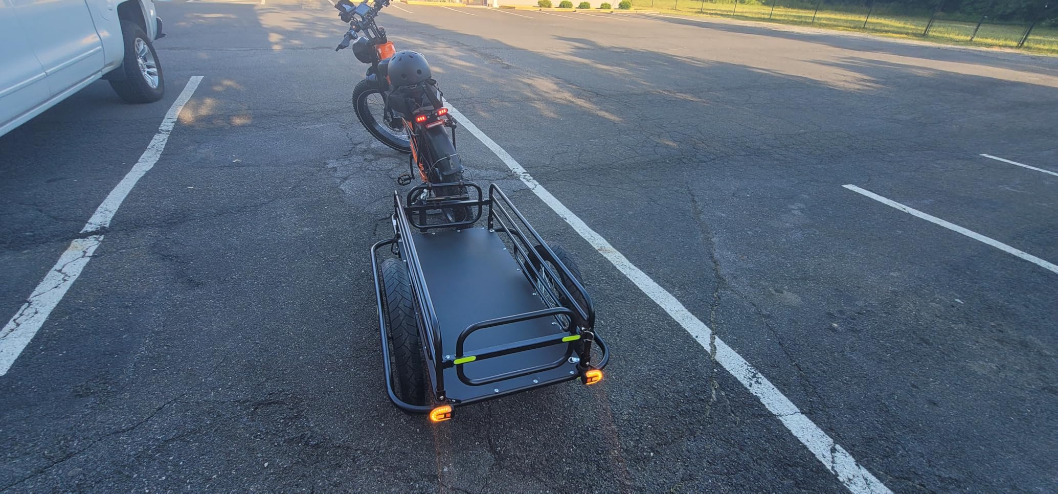 VEVOR Bike Cargo Trailer, 70/275 lbs Load Capacity, Foldable Compact Storage & Quick Release with Universal Hitch, 20