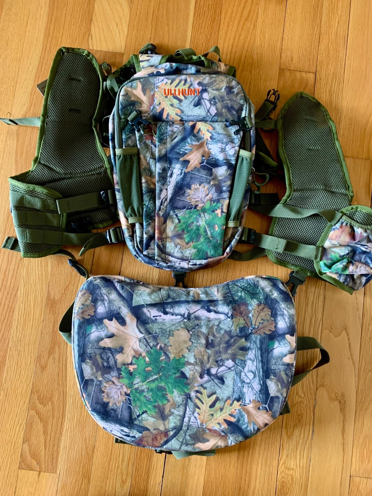 QOGIR Turkey Vest for Hunting with Seat Cushion: Comfortable Turkey Hunting Vest, Adjustable Turkey Vest with Game Pouch customer photo 2