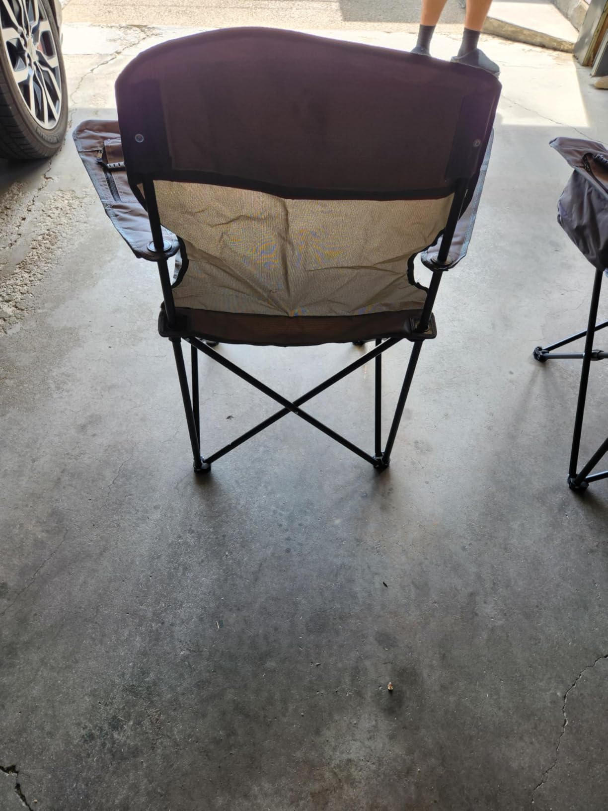 ALPHA CAMP Camping Chairs 350LBS Capacity, Heavy Duty Folding Chair with 4-Can Cooler Bag, Portable Outdoor Chair with Cup Holder for Adults, Collapsible for Tailgating, Beach, Fishing customer photo 2