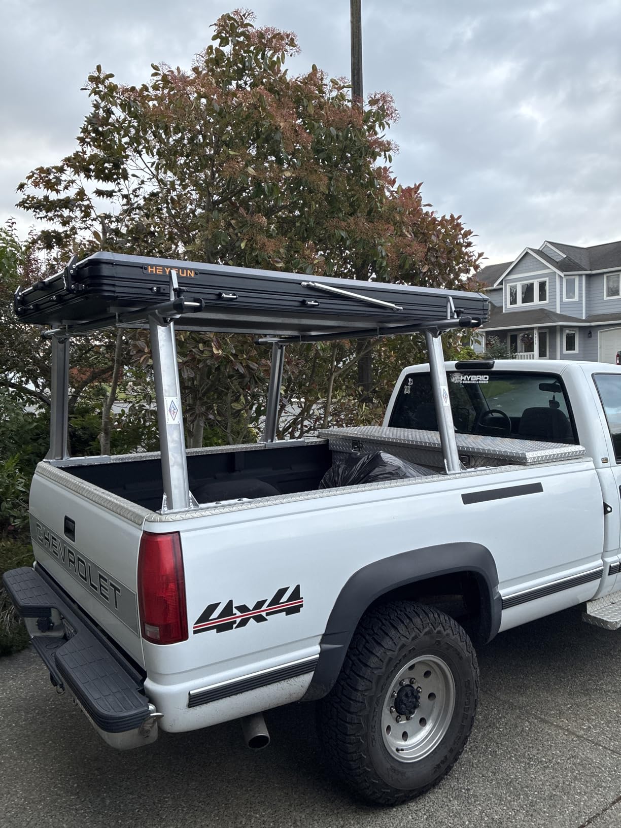 Adventurer Pro Rooftop Tent Hard Shell with Side Awning&LED Light Strip, 2-3 Person Roof Top Tent for 4 Season Camping, Aluminum Pop Up Roof Tent for Truck Jeep SUV Van Trailer customer photo 1