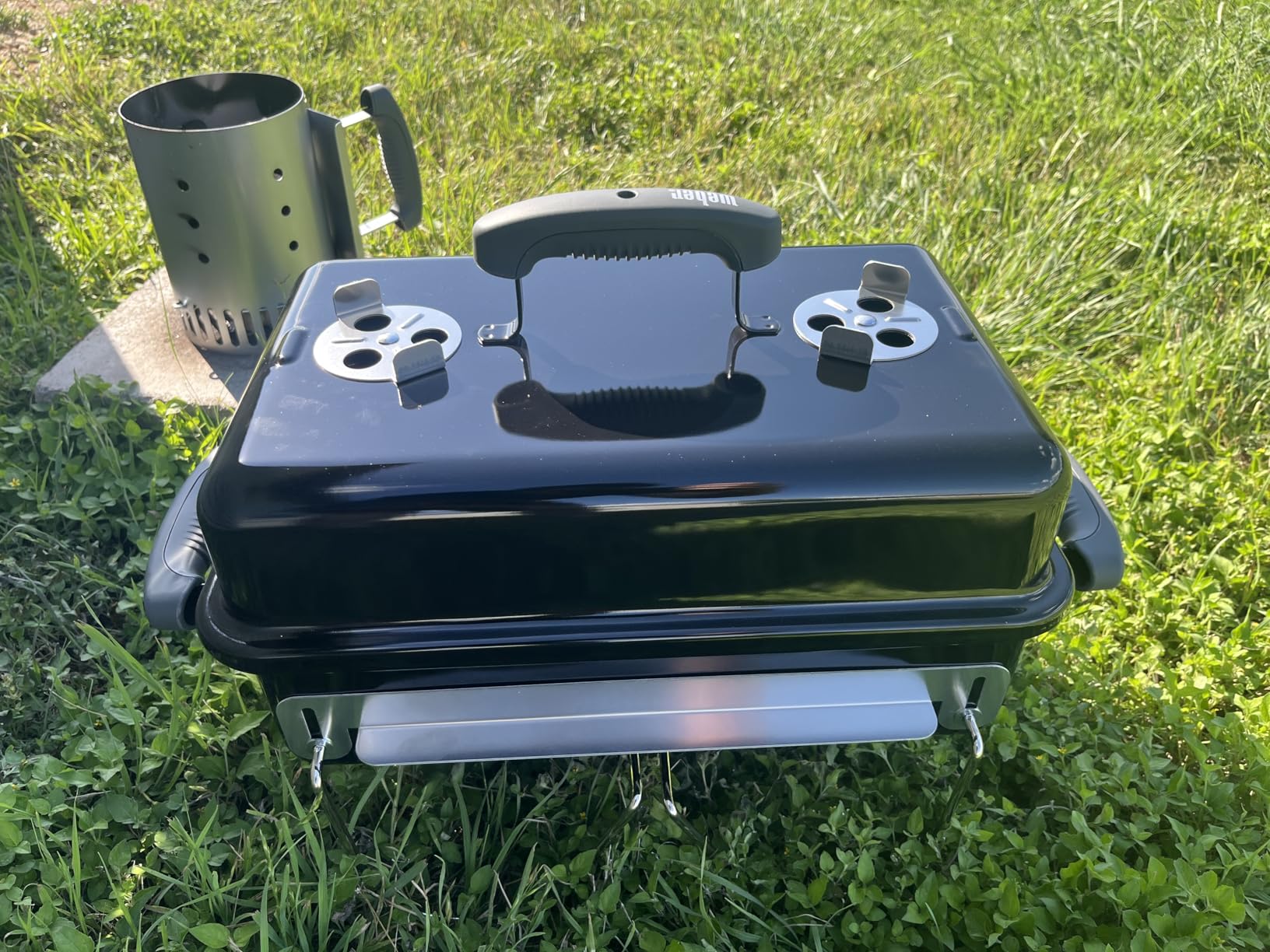 Weber Go-Anywhere Charcoal Grill, Compact Portable BBQ Grill for Camping, Tailgating & Outdoor Cooking with 2-Piece Cooking Grate customer photo 1