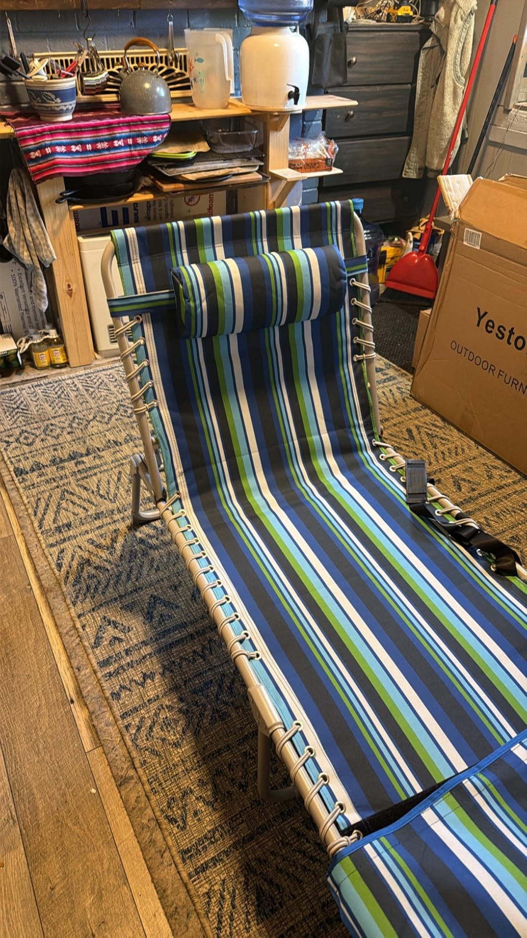 3-in-1 Beach Chair Face Holes, Lounge Chair Outdoor with Folding Side Table, 5-Position Recliner, Lay Flat, Removable Pillow, Heavy Duty, Max 330lbs, Poolside, Patio, Camping, Backyard Striped Blue customer photo 1