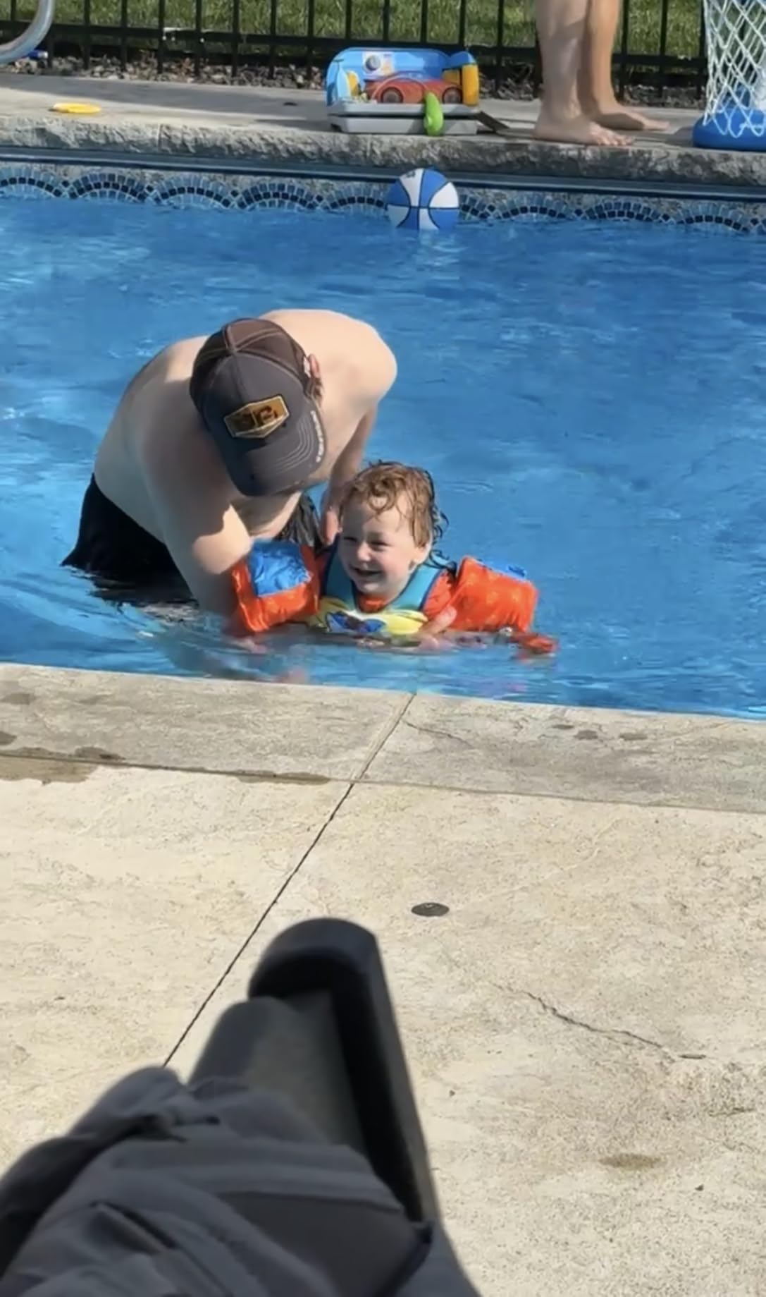 AEOCOO Puddle Float Jumper 20-30-50-60-70 Pounds, Toddler Swim Vest for 1-3-5-6-9 Years Old, Pool Floats with Swimming Arm Floaties Swim Jacket & Water Wings for Kids Swimmies, Boys, Girls, Niños customer photo 1