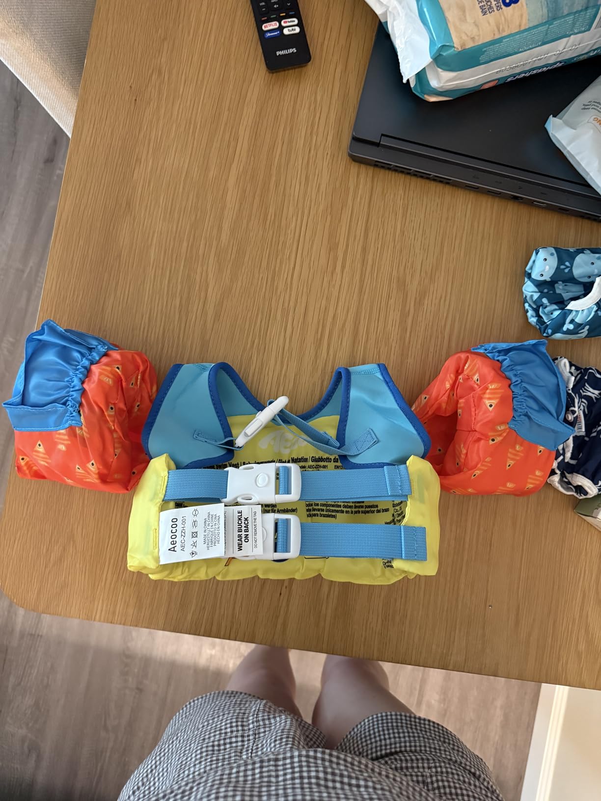 AEOCOO Puddle Float Jumper 20-30-50-60-70 Pounds, Toddler Swim Vest for 1-3-5-6-9 Years Old, Pool Floats with Swimming Arm Floaties Swim Jacket & Water Wings for Kids Swimmies, Boys, Girls, Niños customer photo 2