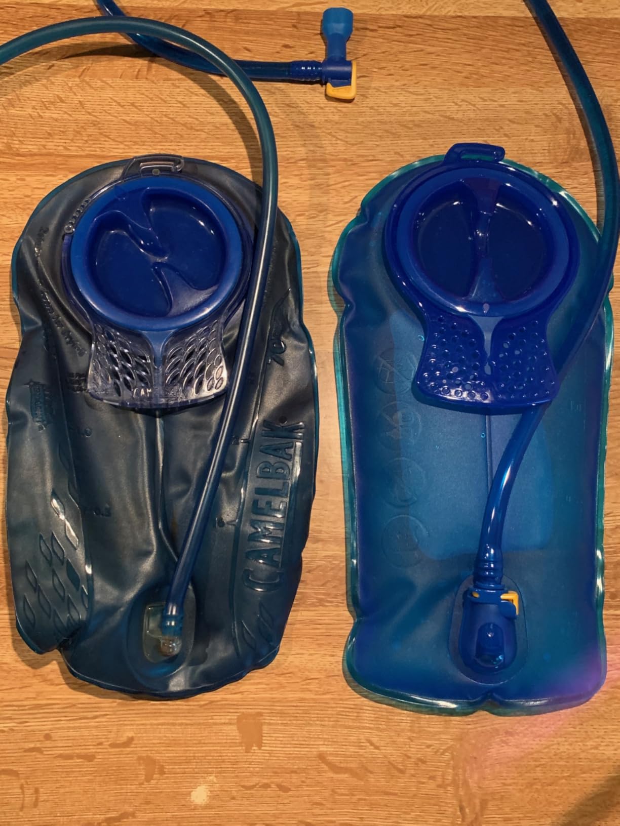 Unigear Hydration Bladder, 1.5L/2L/2.5L/3L Water Bladder Non-BPA and Odorless for Backpacking, Biking, Hiking and Camping customer photo 2