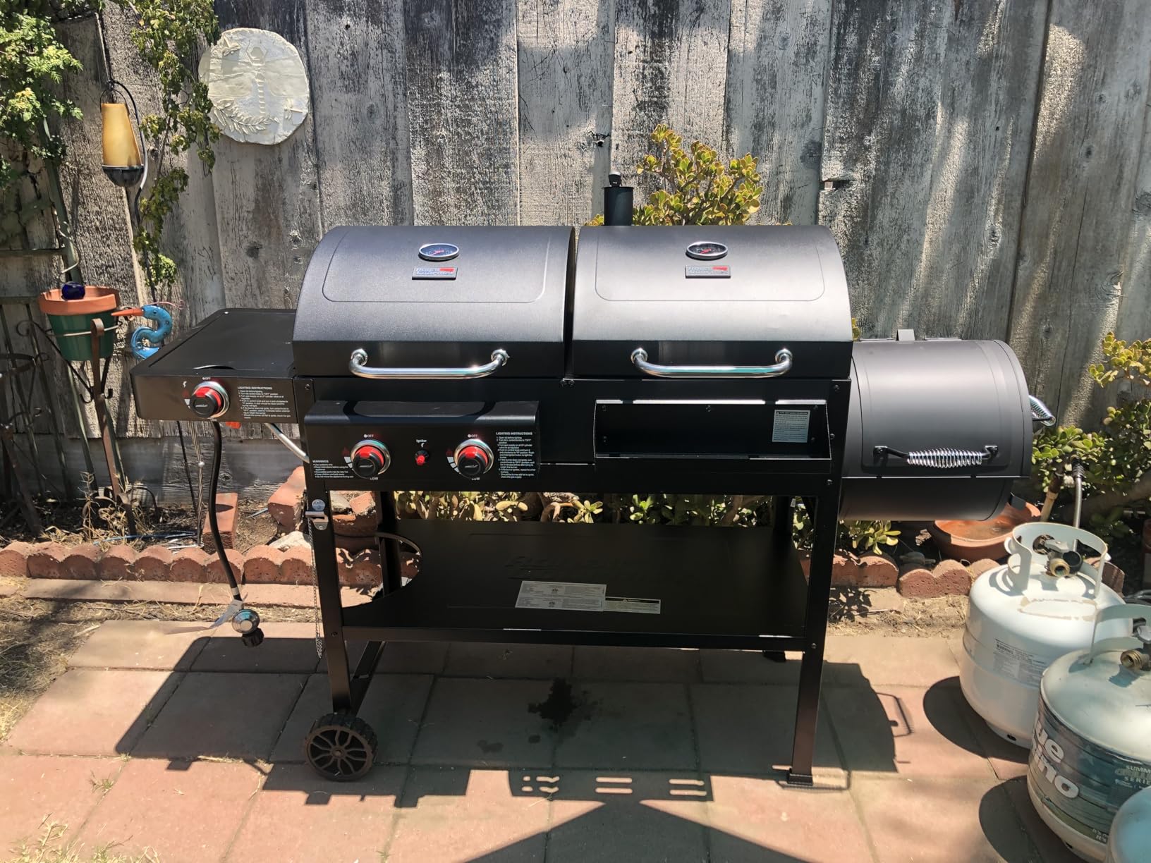 2-Burner Gas and Charcoal Grill Combo with Offset Smoker & Side Burner, 34,000 BTU Dual Fuel Grill, 1020 Sq. In. Cooking Area, ZH3005Y-SC customer photo 2