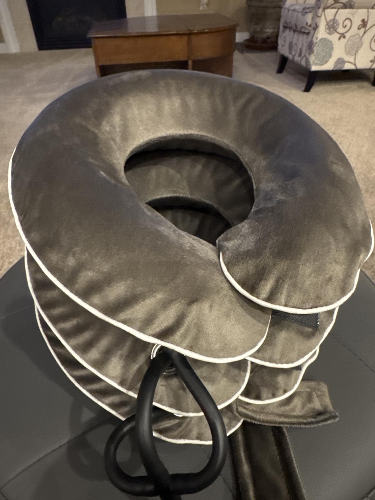 Cervical Neck Traction Device for Instant Neck Pain Relief - Inflatable & Adjustable Neck Stretcher Neck Support Brace, Neck Traction Pillow for Home Use Neck Decompression (Classic Gray) customer photo 1