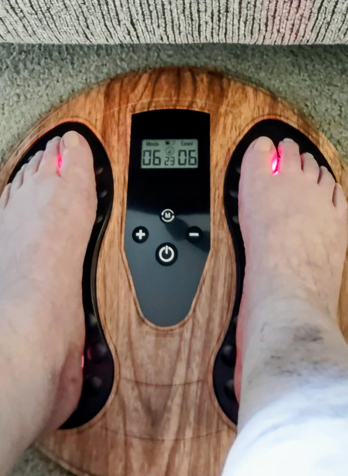 Rechargeable Foot Massager for Neuropathy with 660-850 Red Light Therapy, EMS & TENS Foot Stimulator for Neuropathy, Electrical Nerve Stimulator, Relieve and improve pain and Plantar Fasciitis customer photo 1