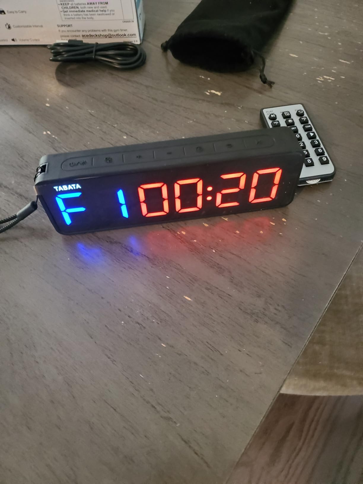 Acedeck Portable Gym Timer Clock: Fitness Digital Clock with Strong Magnet - Remote Control for Fitness Enthusiasts - Powerful Battery for Home Gym Garage Boxing customer photo 2