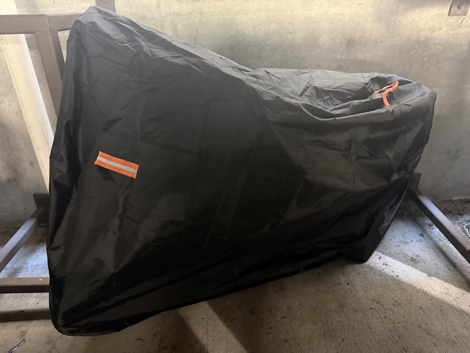 Bike Cover for 1 Bike Outdoor Waterproof, 300D Oxford Heavy Duty Bicycle Cover Rain Dust UV Wind Proof Bike Tarp with Reflective Strips Storage Bag for Mountain Road Electric Bike customer photo 1