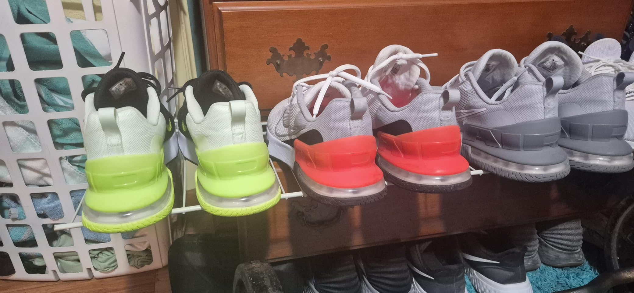 Nike Men's Air Max Alpha Trainer 6 Workout Shoes customer photo 2