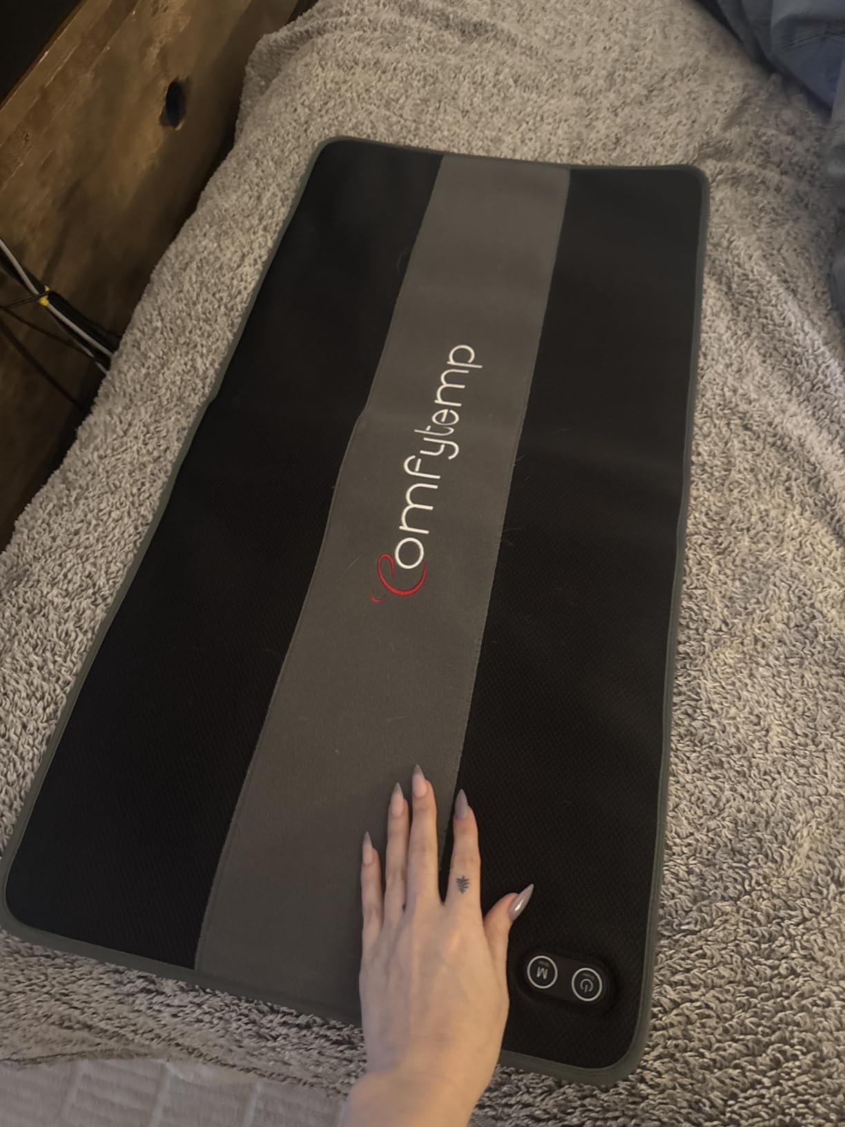 Comfytemp 41.5'' x 26'' Red Light Therapy Mat for Body, Flexible Near Infrared Light Therapy Pad, 660nm & 850nm Light Blanket for Back Belly Knee Joints Muscle customer photo 2