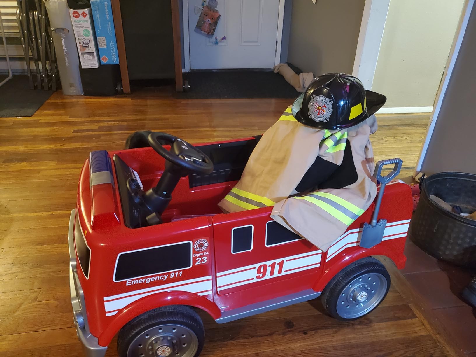 ELEMARA 12V Ride on Fire Truck, Battery Powered Toddler Electric Vehicle w/Parent Remote Control, Ride on Car for Kids, Siren-Call, Walkie-talkies, Flashing Lights customer photo 1