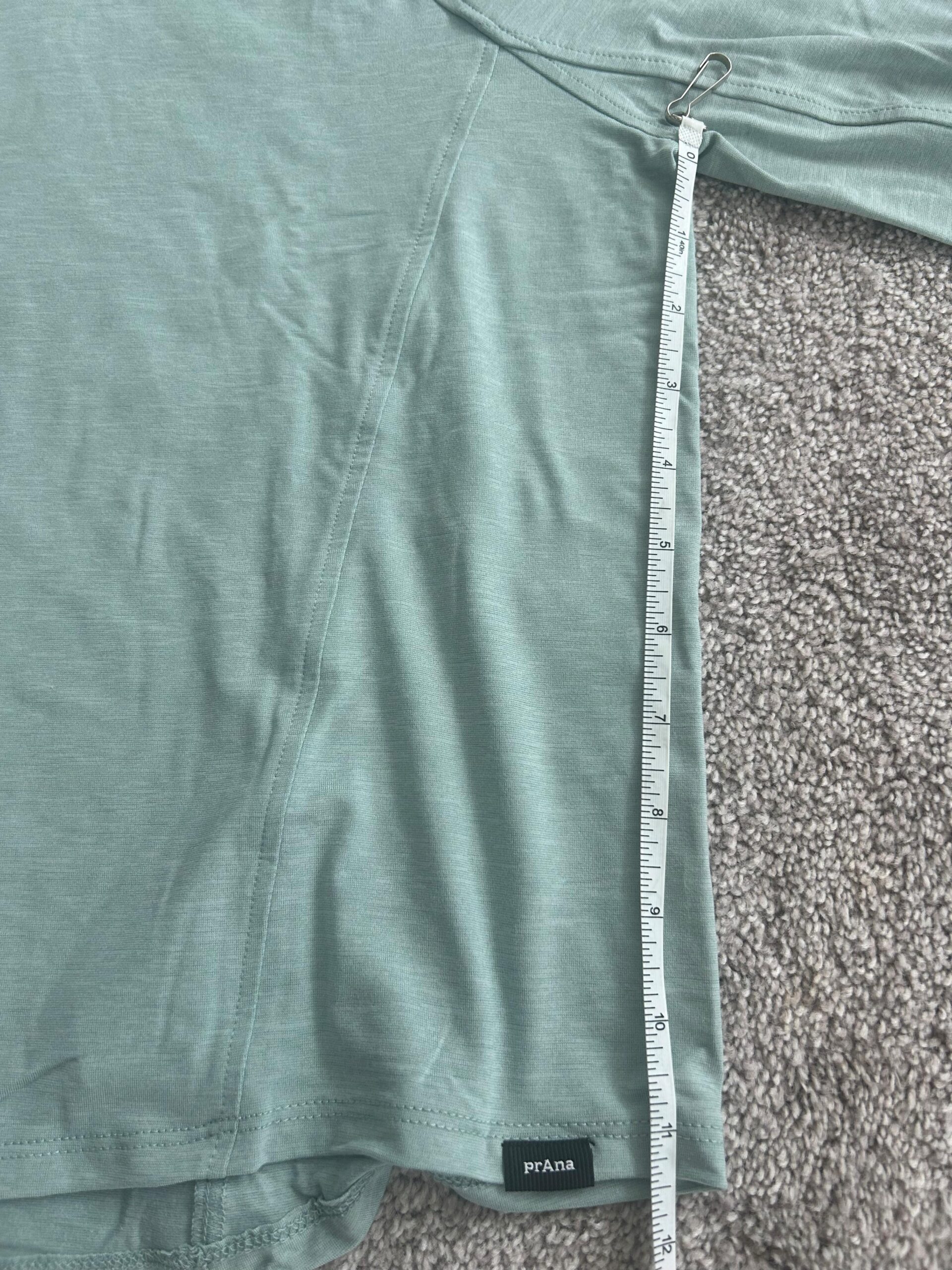 prAna Women's Sol Searcher Sun Hoodie customer photo 1