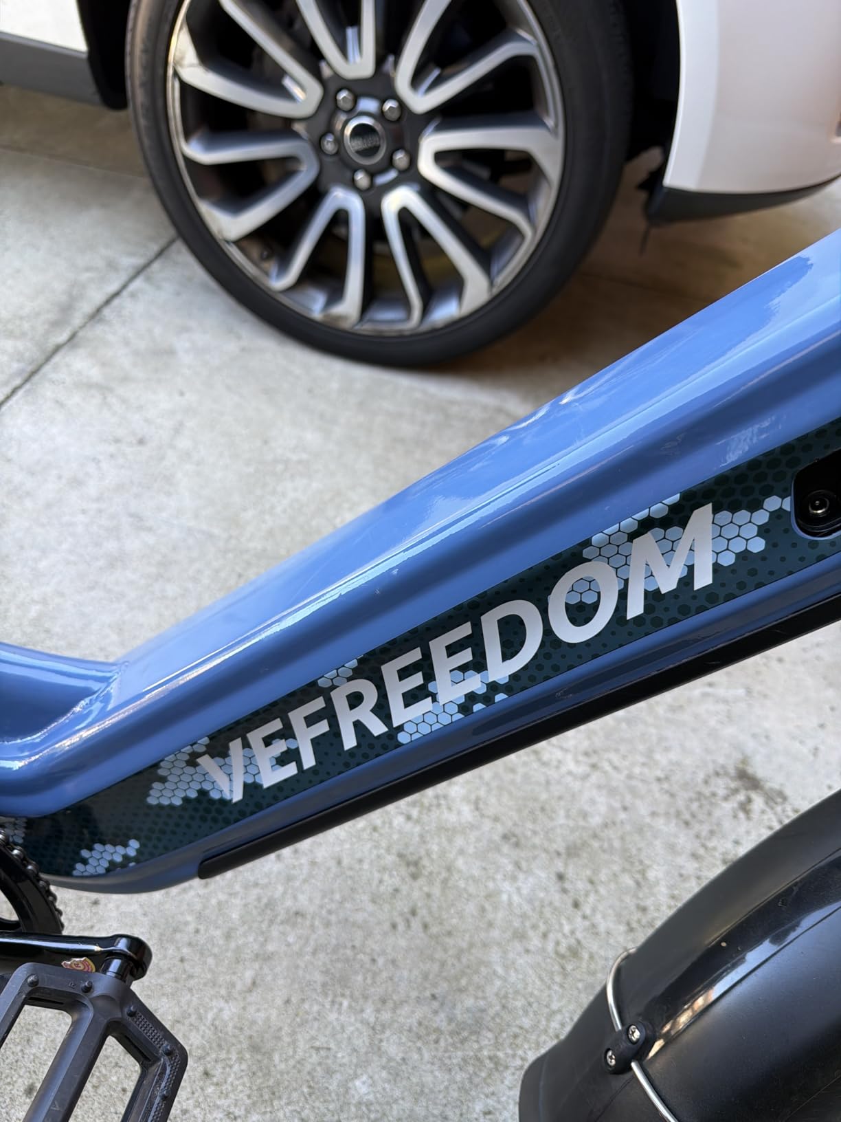 VEFREEDOM 1500W Motor Electric Bike for Adults 80 Miles 30MPH Ebike 20