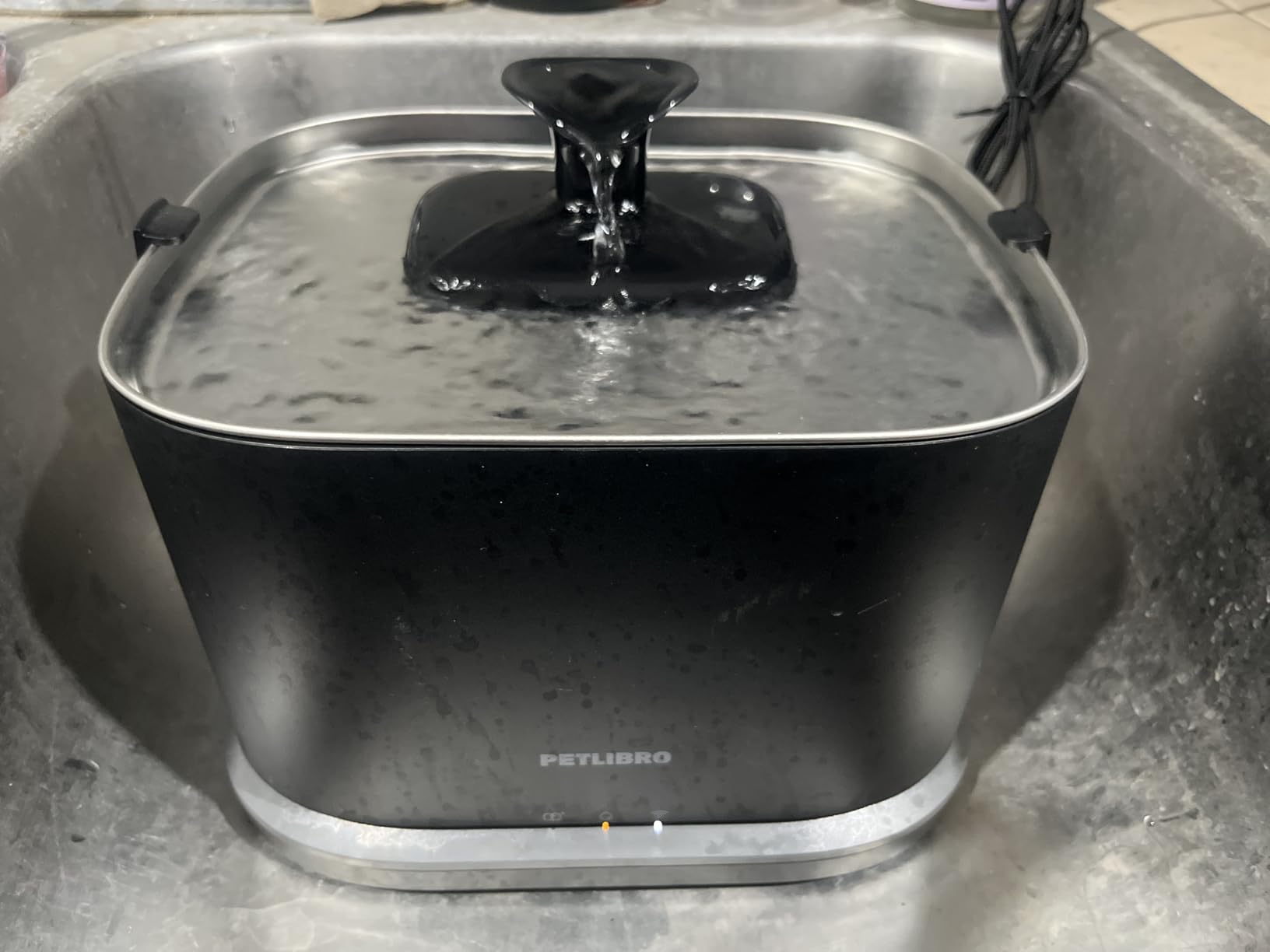 PETLIBRO Upgrade Cat Water Fountain Stainless Steel Tray, Dockstream 2 Cat Fountain Indoor, 3L/101oz Auto Cat Fountains for Drinking, App Monitoring Pet Water Fountain Dog, 5G WiFi Cat Water Dispenser customer photo 1