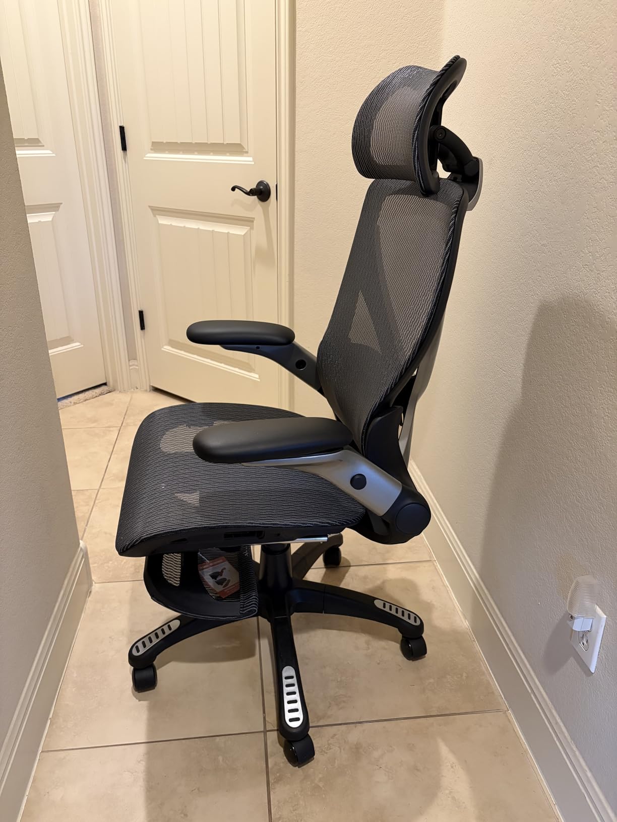 ELABEST X100 Ergonomic Office Chair with Footrest, Big and Tall Home Desk Chair with 5D Flip-Up Arms, Adjustable 3D Lumbar Support, High Back Rolling Computer Chair, Swivel Mesh Chairs (Coffee Break) customer photo 1