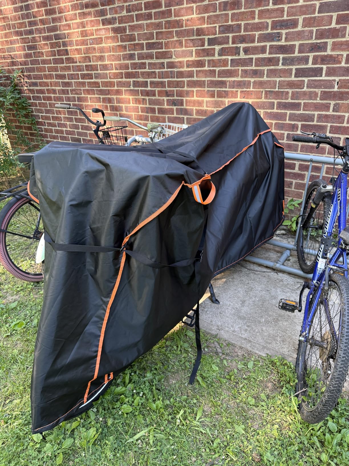 Bike Cover for 1/2/3 Bike - 900D Heavy Duty Waterproof Bicycle Cover & Outdoor Bike Storage Protection against Snow, Rain | Bike Cover for eBike, Mountain, Road, Hybrid, Scooter, Beach Cruiser Bike customer photo 1