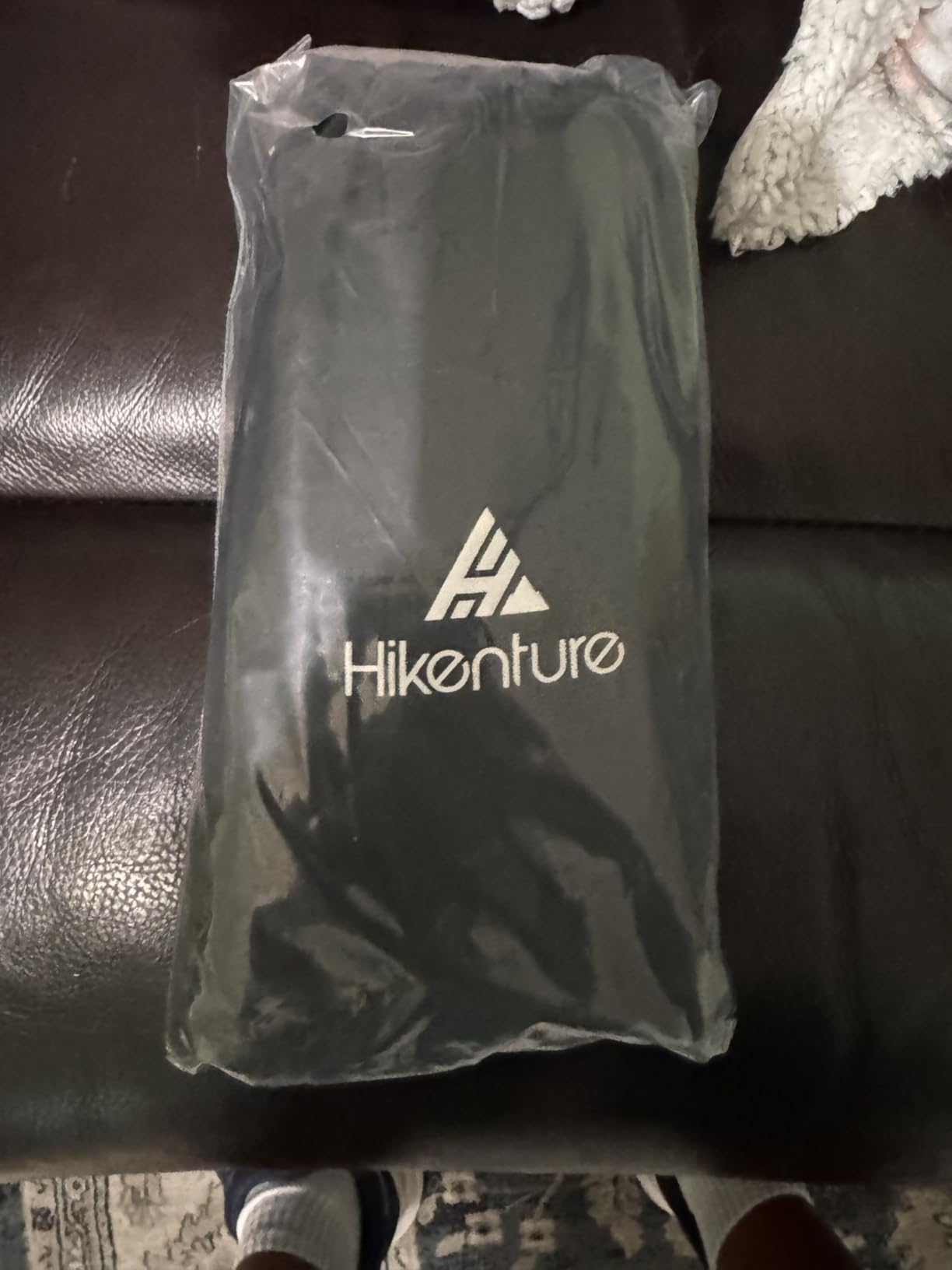Hikenture Hiking Gaiters with Upgraded Zipper, Gators for Hiking Boots Waterproof, Lightweight Shoe Leg Gaiters for Men Women customer photo 1