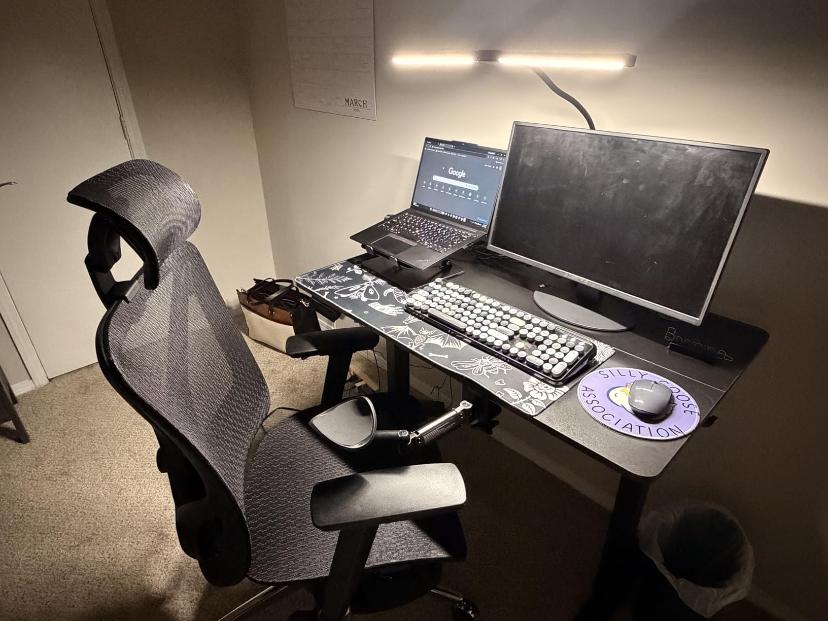 GABRYLLY Ergonomic Office Chair with Footrest, 135 Reclining Desk Chair with Adjustable Lumbar Support, 3D Armrest, Headrest and Large Steel Base, 300LBS Heavy Duty Mesh Chair customer photo 2