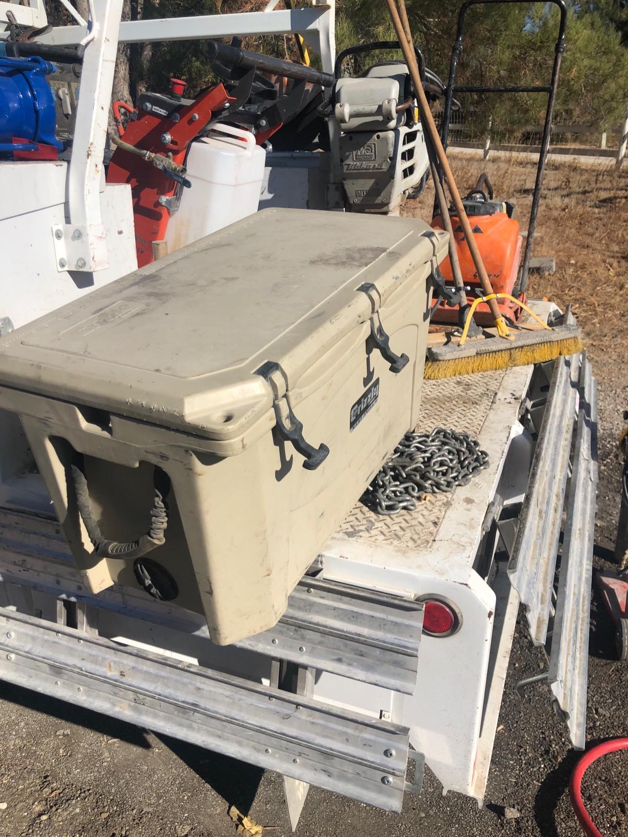Grizzly 75 Cooler | 75 qt Ice Chest Durable Rotomolded Insulated | Made in USA | Warranty for Life | for Beach Boat Camping Fishing Hunting | G75 customer photo 1