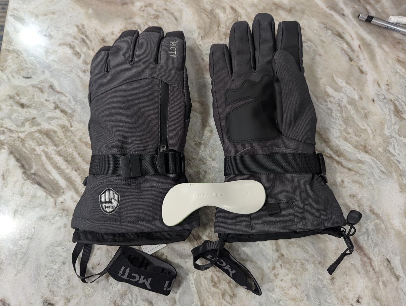 MCTi Pro Wrist Support Ski Gloves for Men, Winter Snowboard Gloves with Wrist Guard, Waterproof, 3M Thinsulate Warm, High Abrasion Resistance customer photo 1