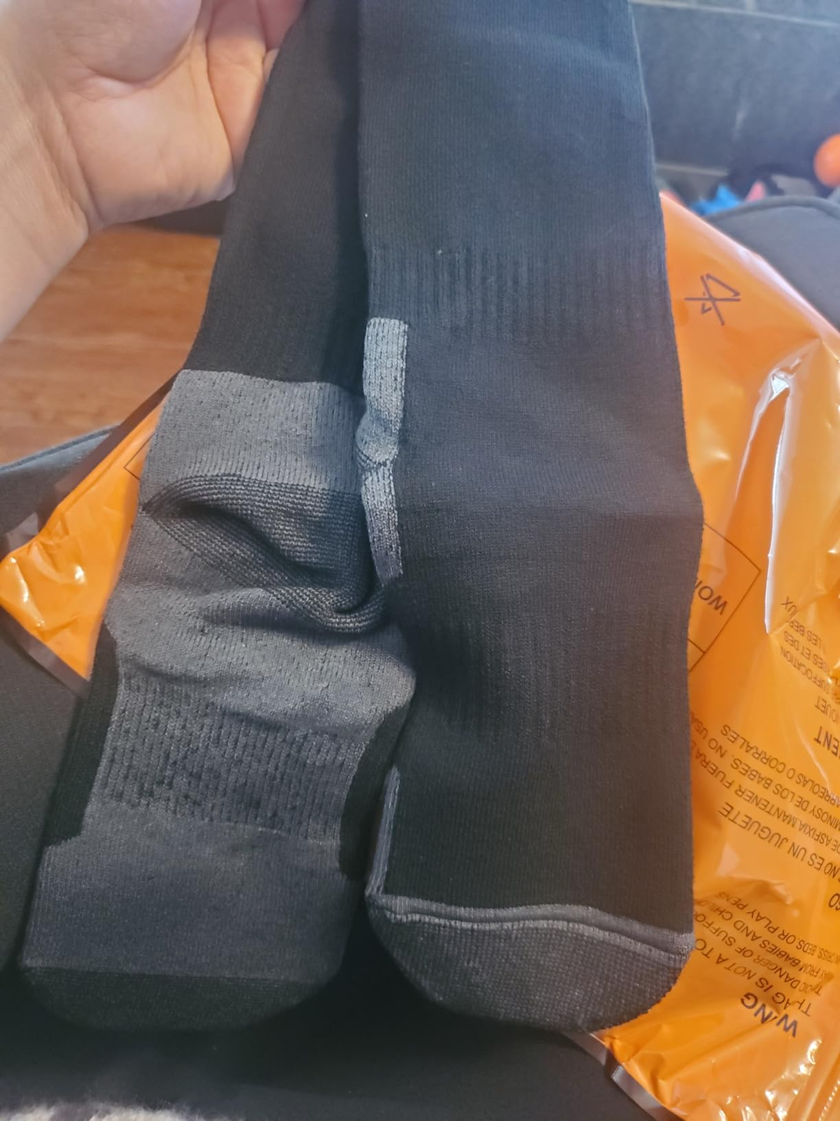RUIXUE Merino Wool Hiking Socks for Men Women, OEKO-TEX & GRS Certified, Seamless Toe, Terry Cushioned - 3 Pairs customer photo 2